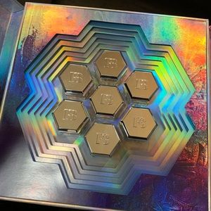 Fenty Beauty Avalanche foil pigment set